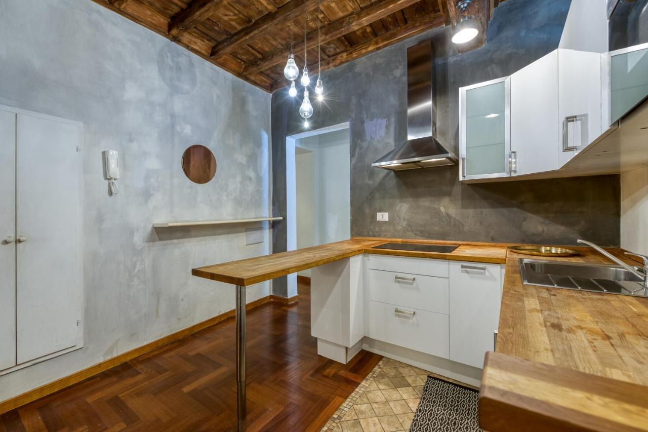 View On Campo De Fiori Irex Apartment ローマ エクステリア 写真